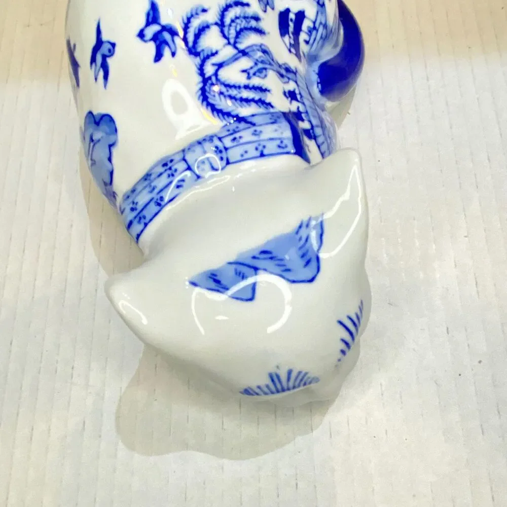 Vintage Blue Willow Chinoiserie Sleeping Cat